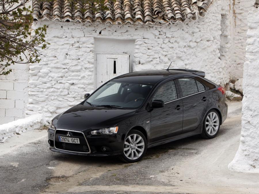  Mitsubishi Lancer Sportback 2008 года  (фото 23 из 42)